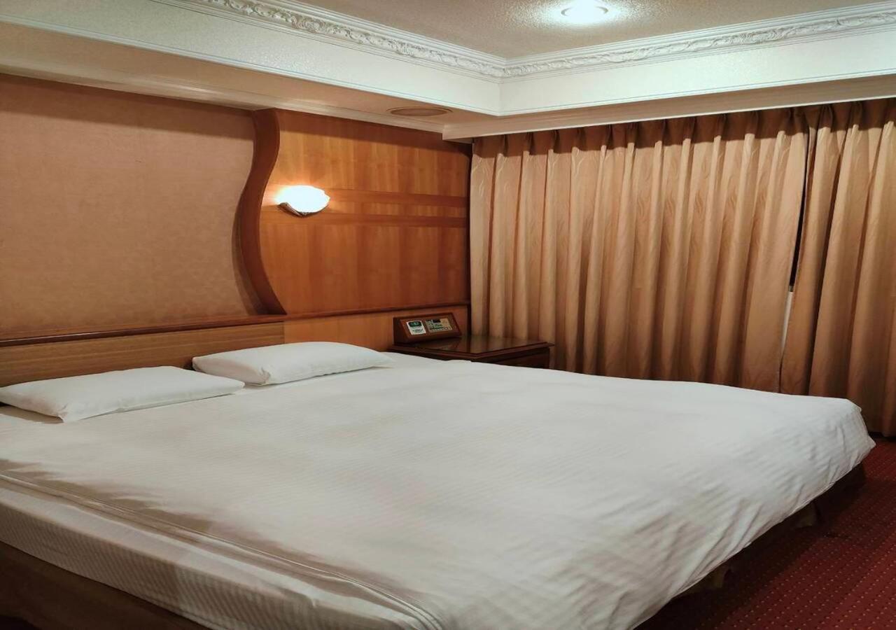 Champion Hotel Taipei Exterior foto